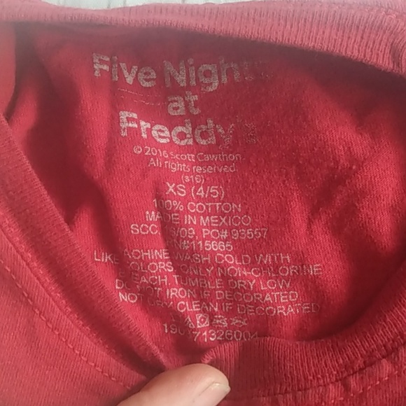 5 nights at Freddy's tee - Picture 3 of 4